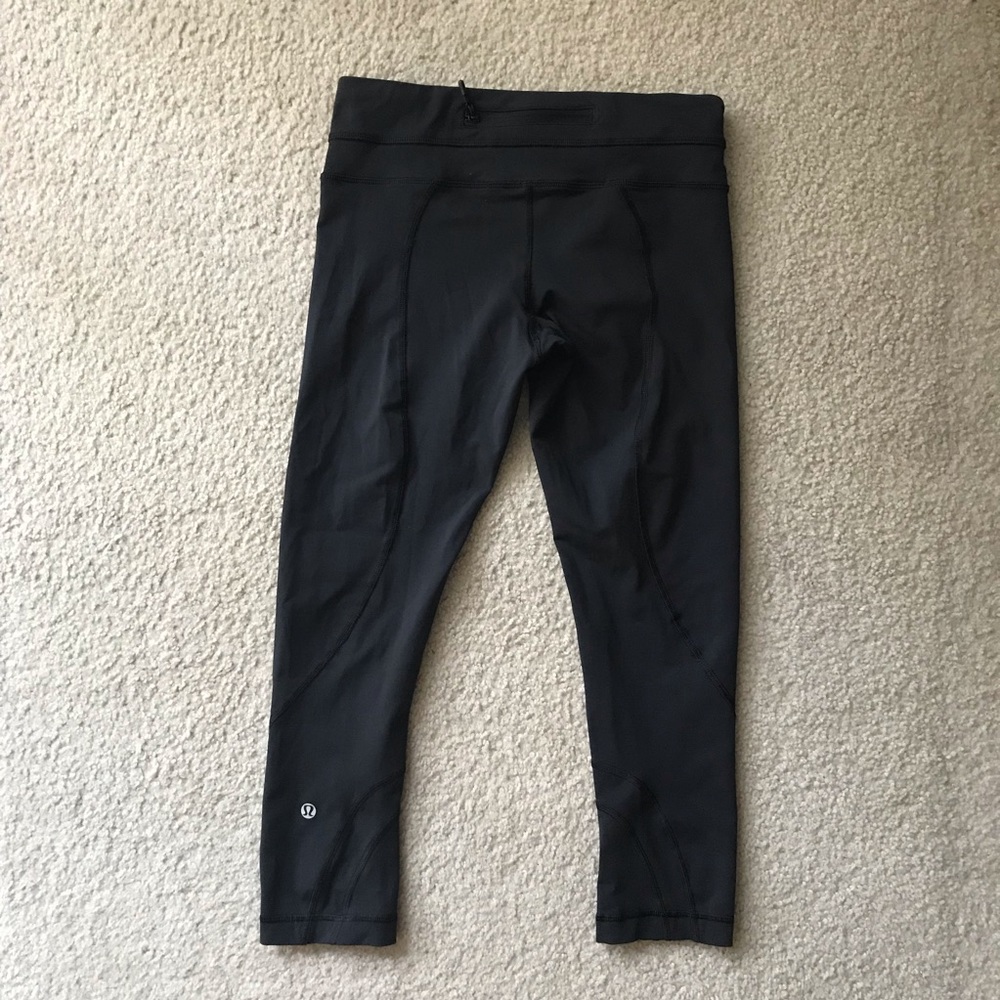 Lululemon Inspire Crop